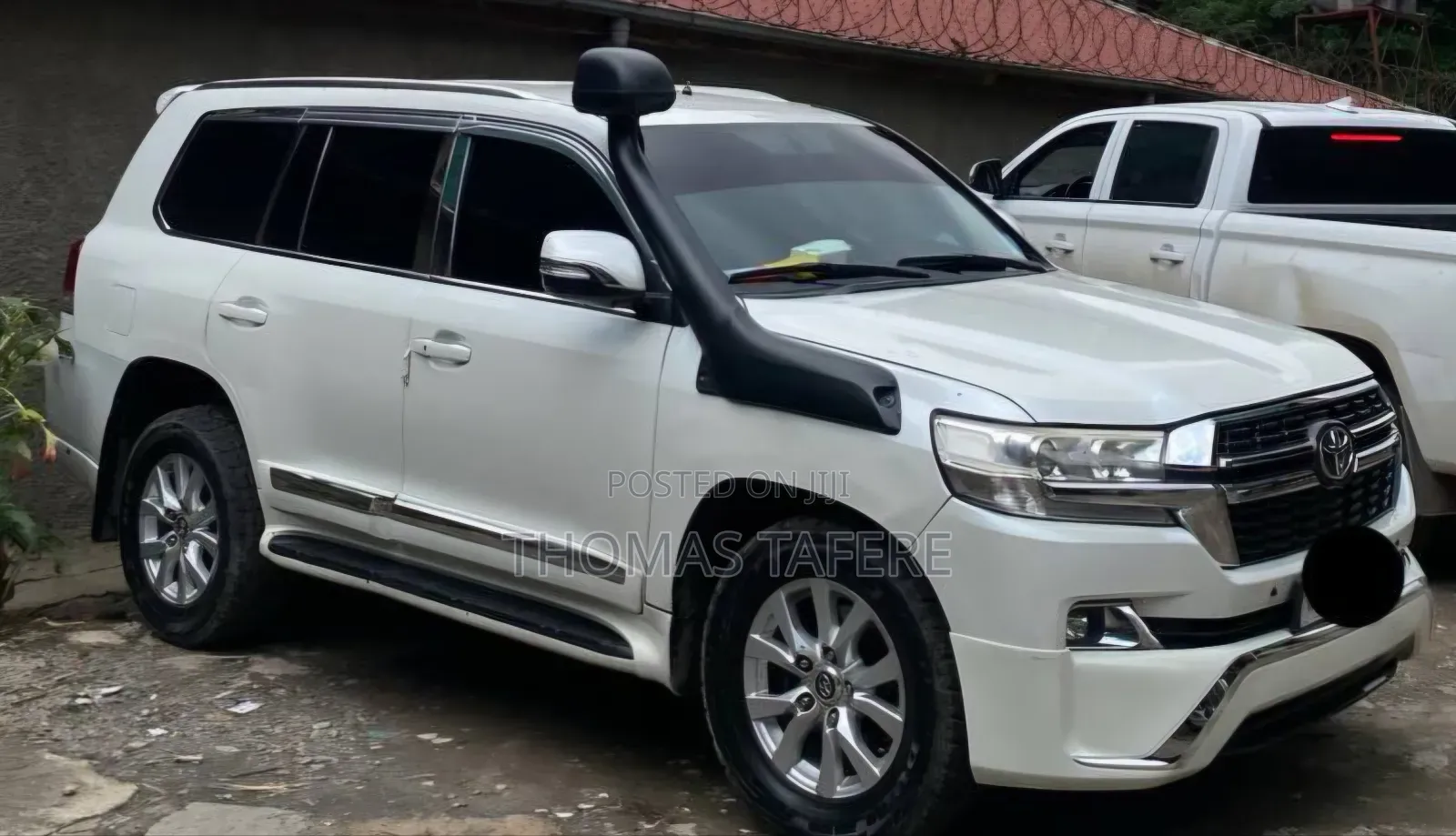 Toyota Land Cruiser 2012 White
