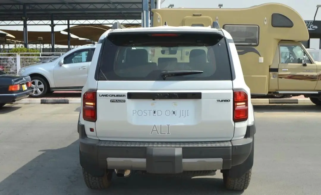 New Toyota Land Cruiser Prado 2025 White