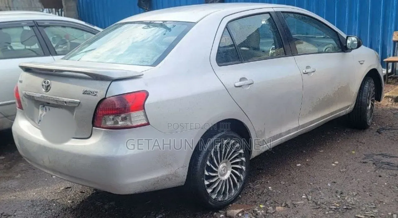 Toyota Yaris 2007 Silver