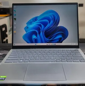 New Laptop Dell Inspiron 14 16GB Intel Core i7 SSD 512GB