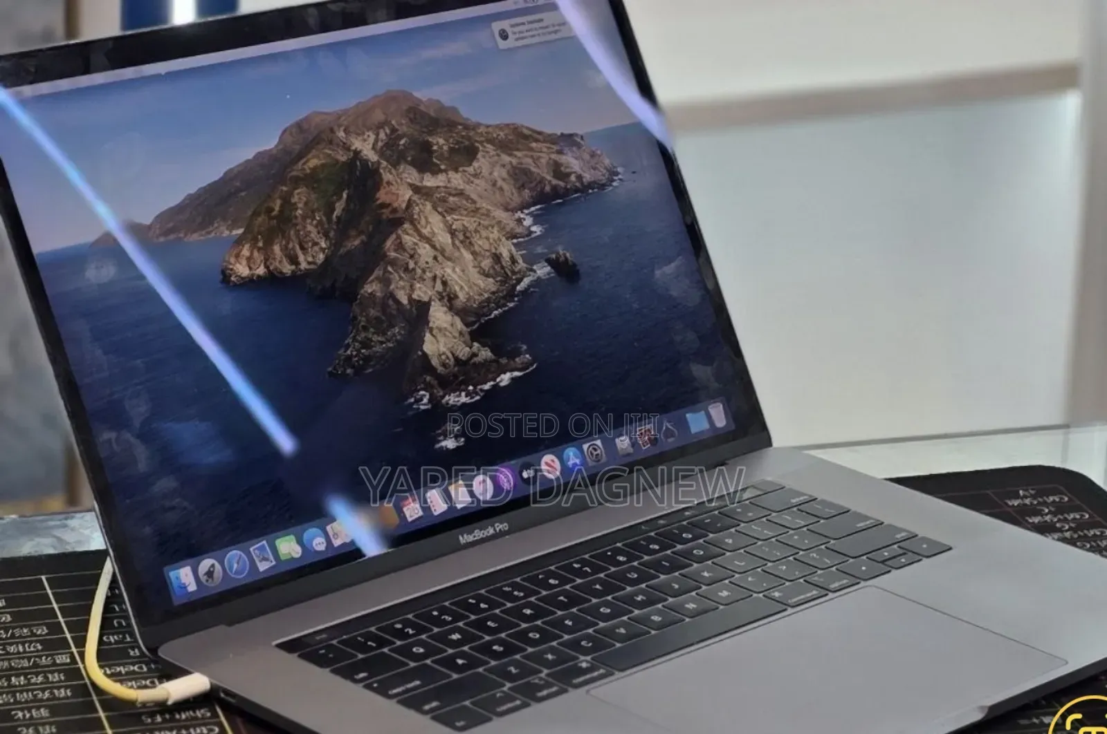 New Laptop Apple MacBook Pro 2018 32GB Intel Core i7 SSD 1T