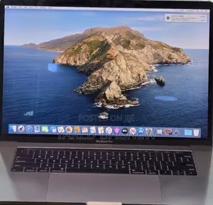 New Laptop Apple MacBook Pro 2018 32GB Intel Core i7 SSD 1T