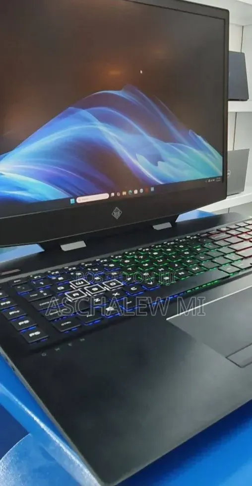 New Laptop HP Omen 17 16GB Intel Core i7 SSD 512GB