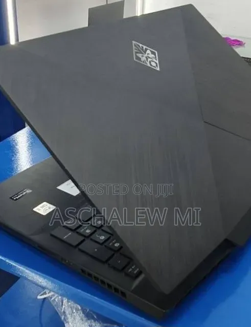 New Laptop HP Omen 17 16GB Intel Core i7 SSD 512GB