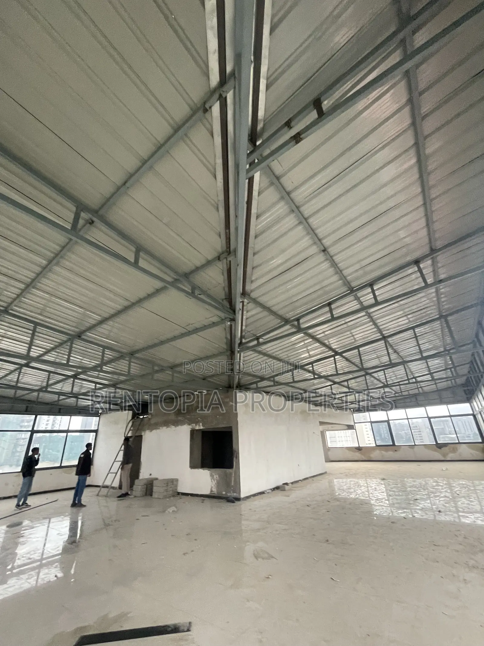 Terrace/ Rooftop for Rent! Lounge / Club/ Restaurant! At Urael