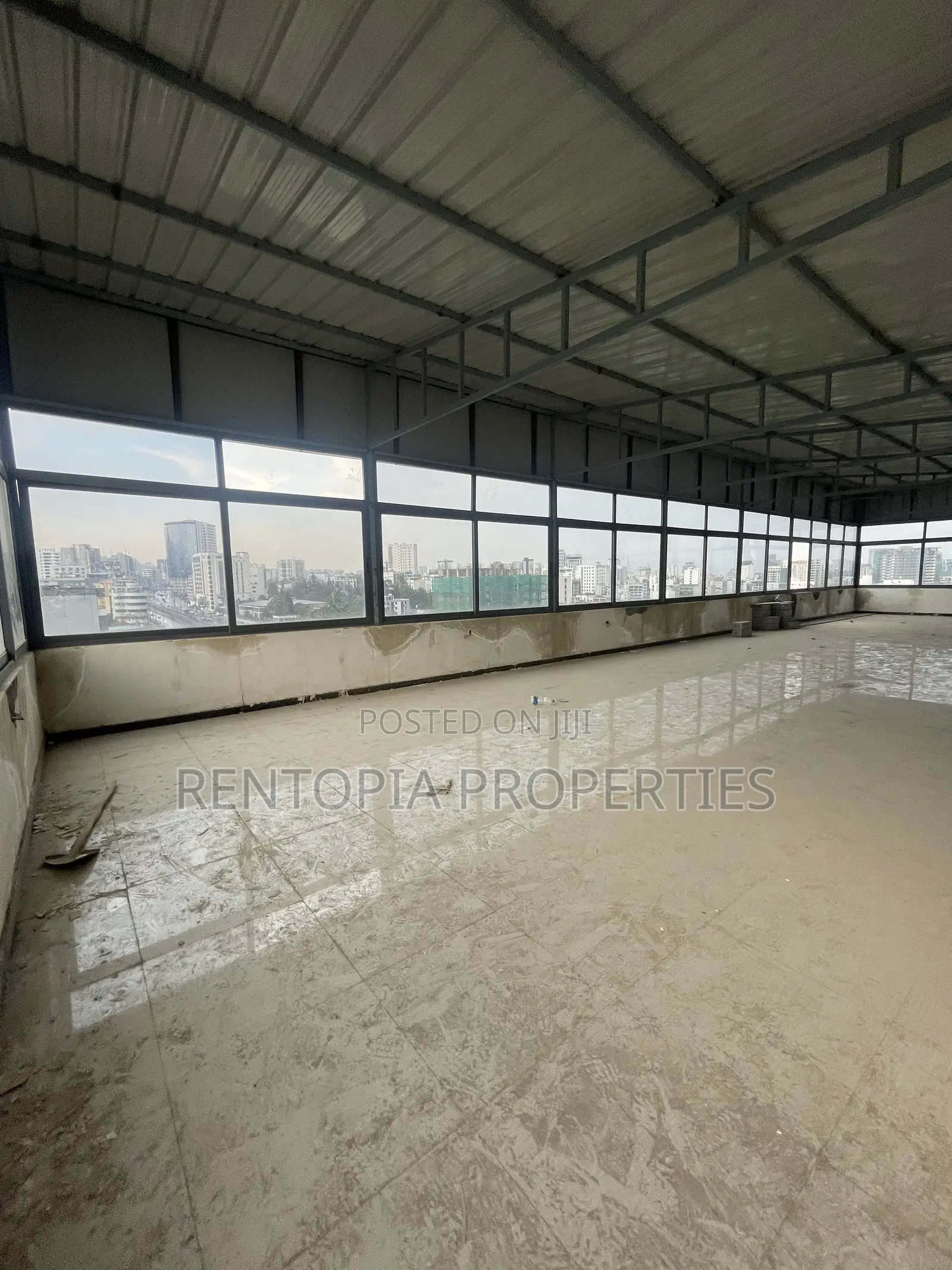Terrace/ Rooftop for Rent! Lounge / Club/ Restaurant! At Urael