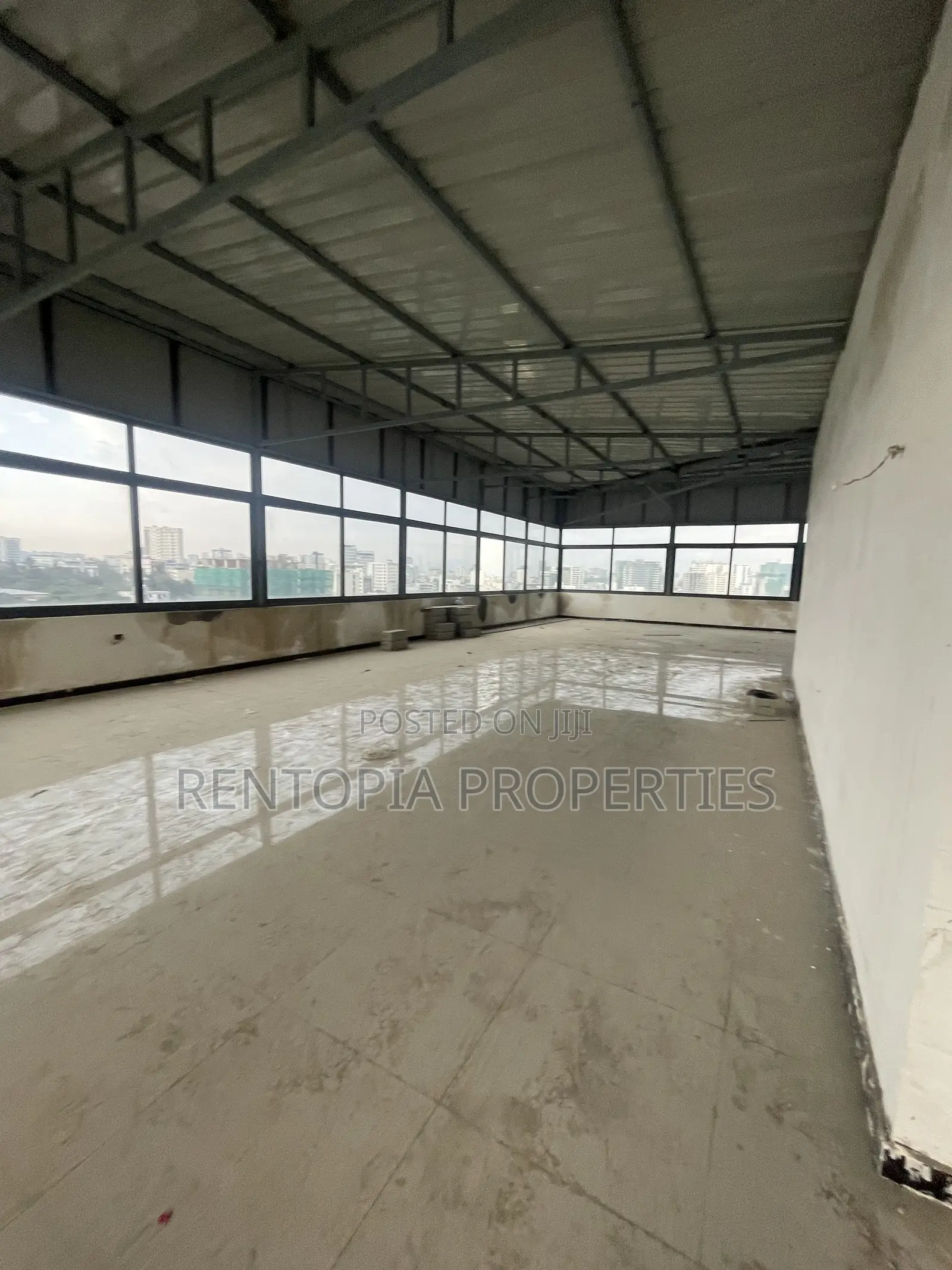 Terrace/ Rooftop for Rent! Lounge / Club/ Restaurant! At Urael