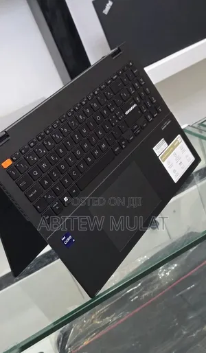 New Laptop Asus VivoBook 15 X505BA 16GB Intel Core i9 SSD 1T