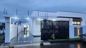 Furnished 5bdrm House in Bole for sale