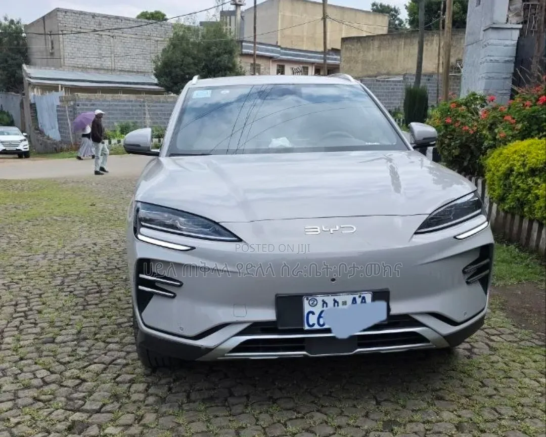 BYD Song Plus 2025 Off white
