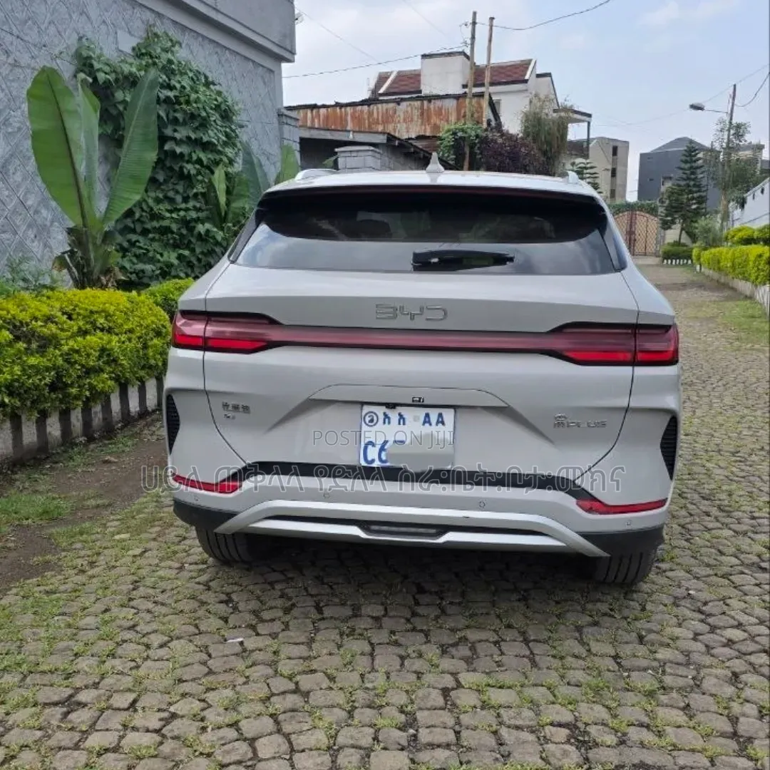 BYD Song Plus 2025 Off white