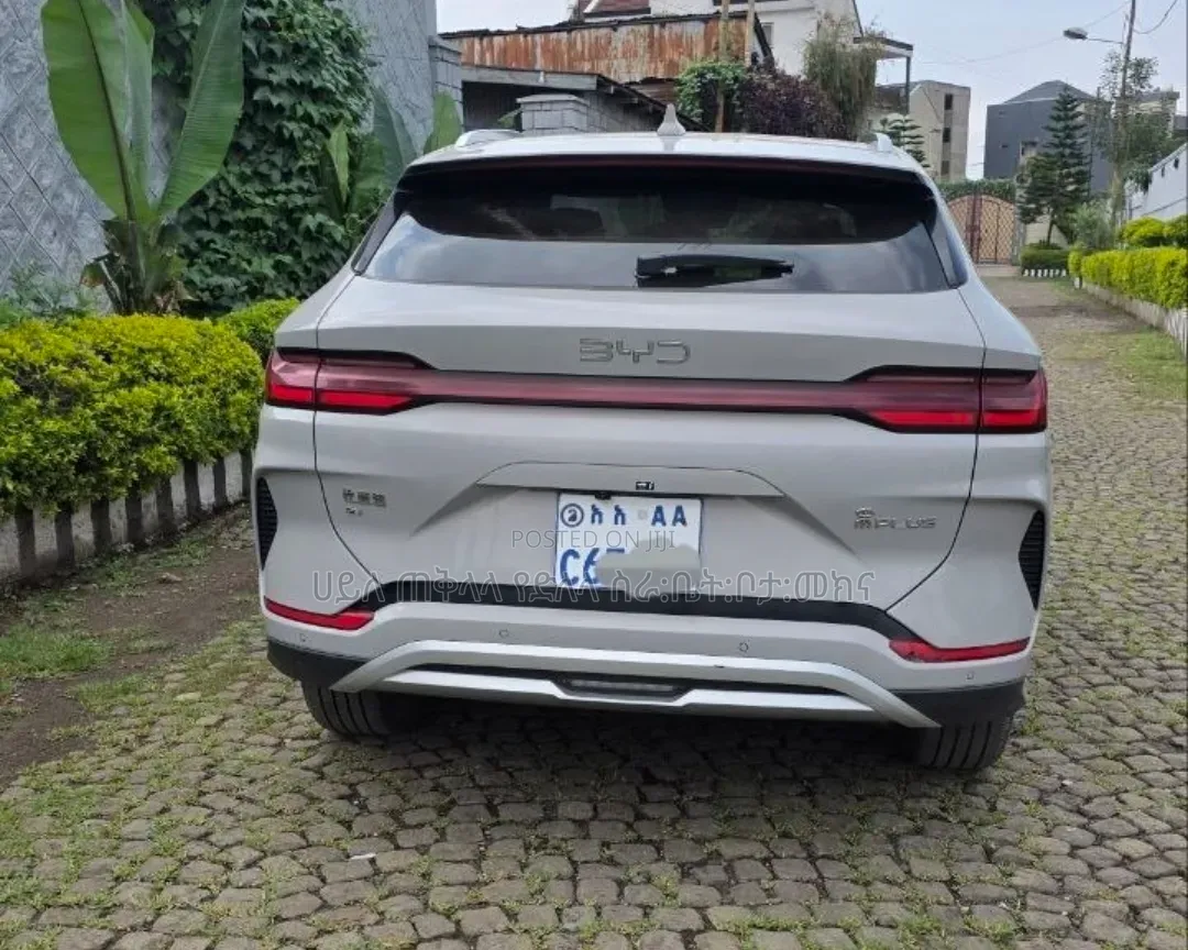 BYD Song Plus 2025 Off white