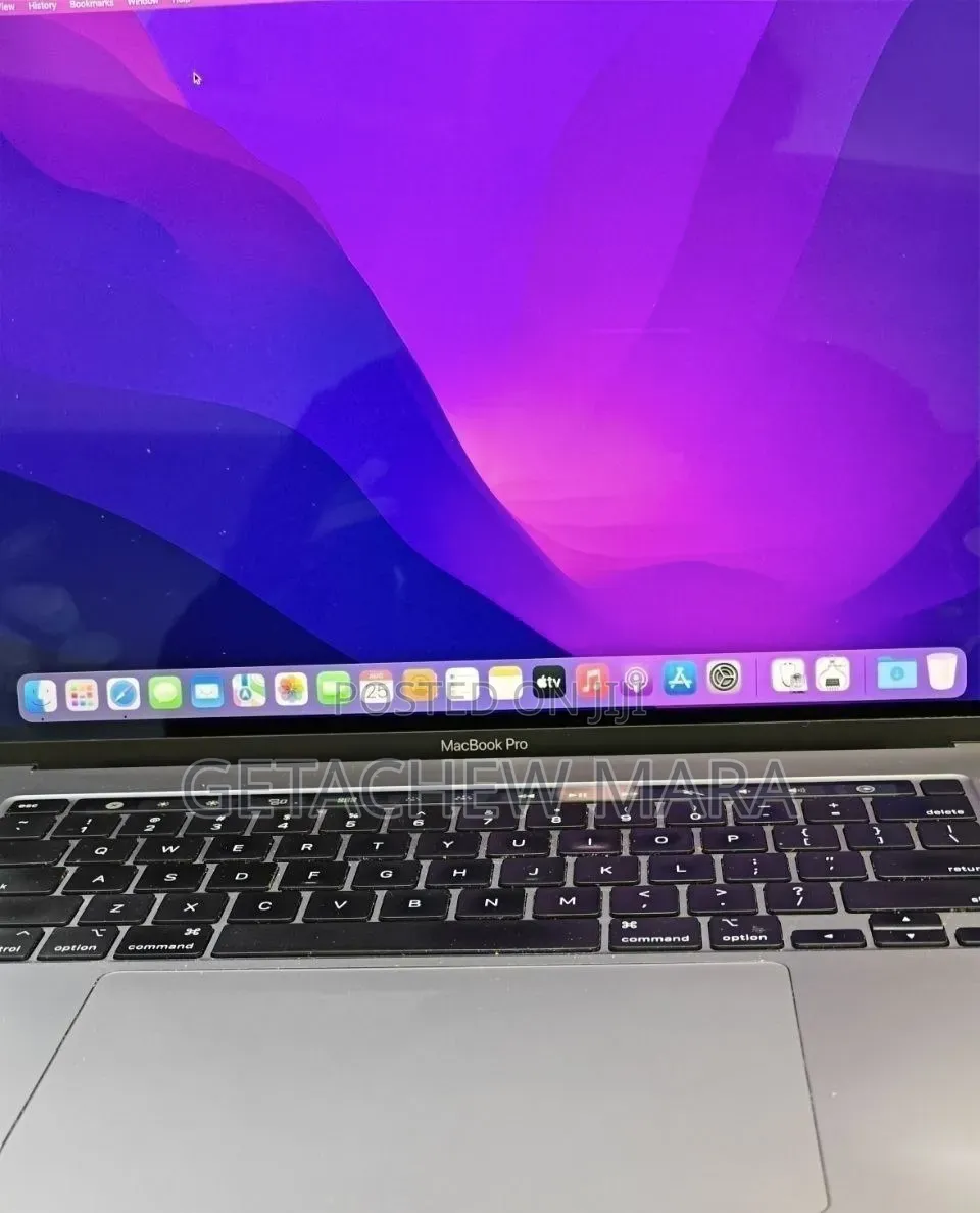 New Laptop Apple MacBook 2018 32GB Intel Core i9 SSD 2T