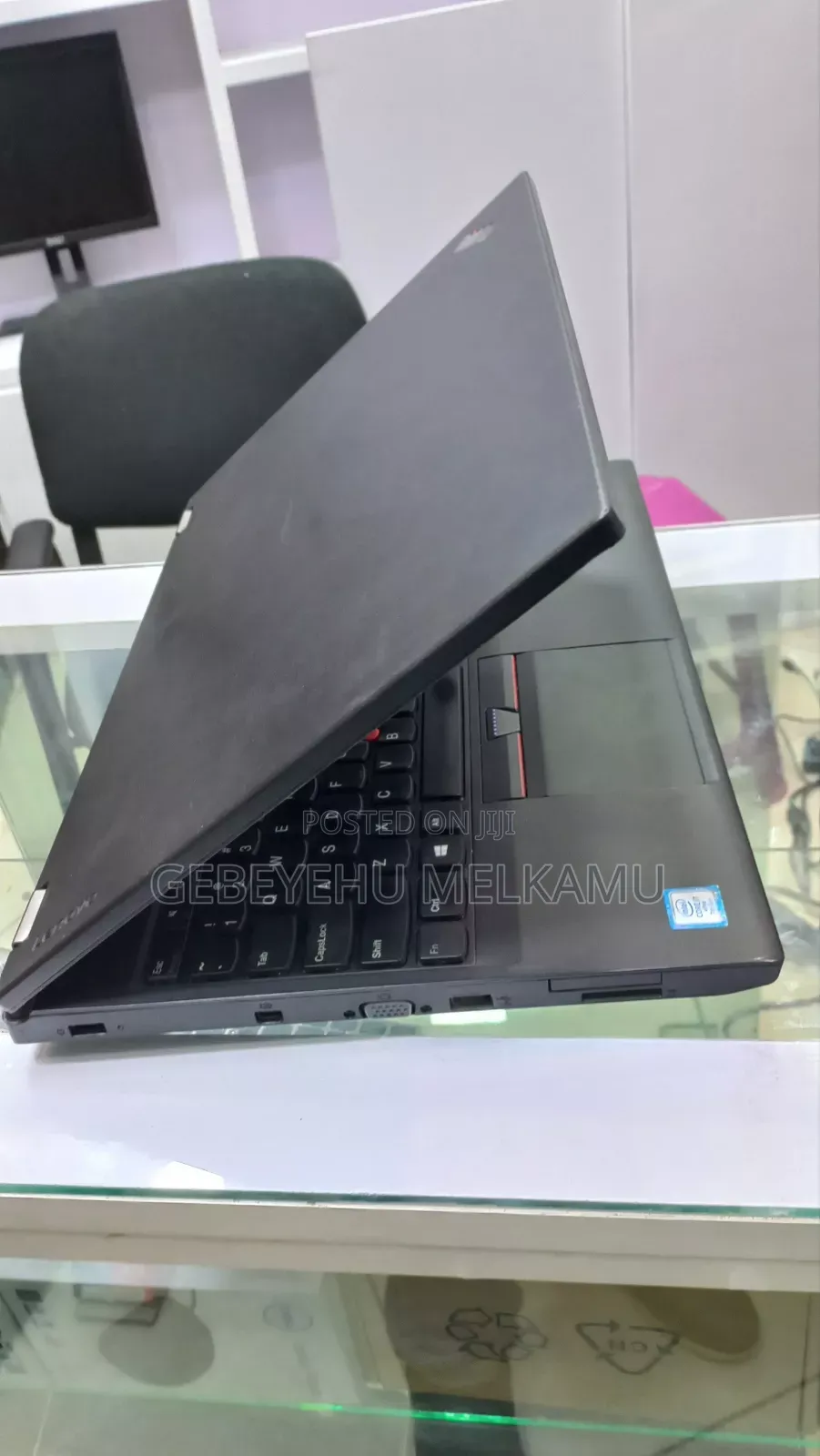 New Laptop Lenovo 8GB Intel Core i5 SSHD (Hybrid) 128GB