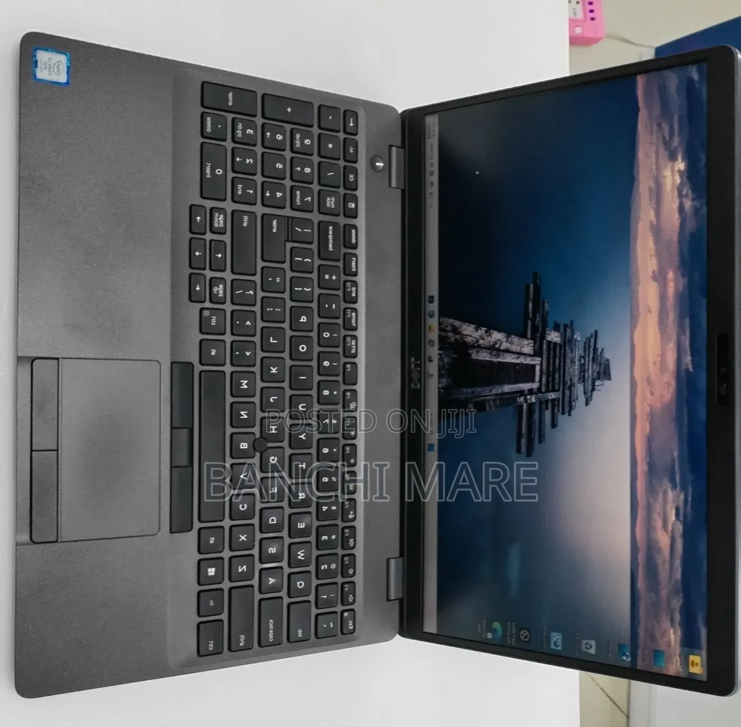 New Laptop Dell Precision 3541 16GB Intel Core i7 SSD 512GB