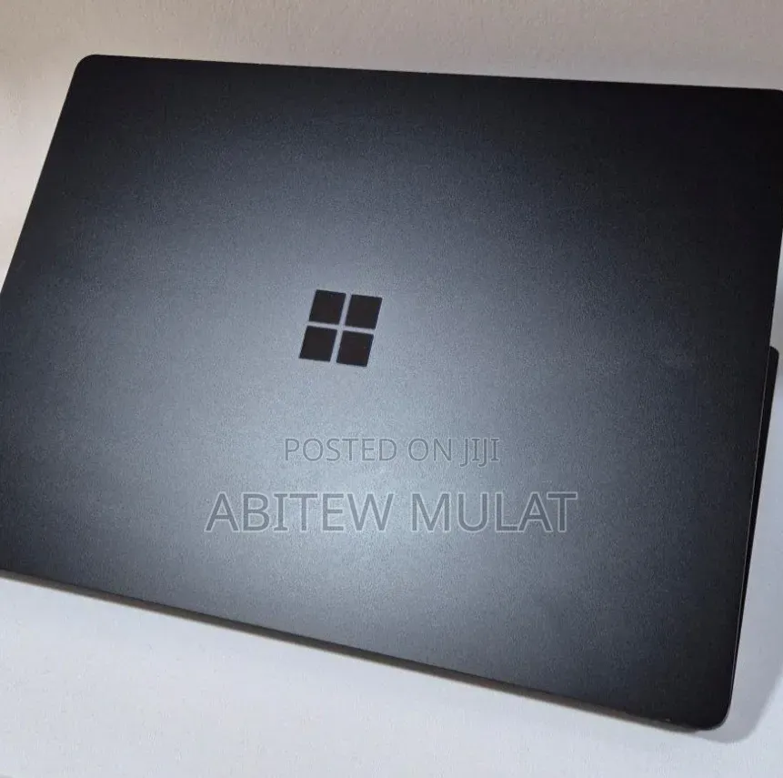 New Laptop Microsoft Surface Laptop 3 8GB Intel Core i5 SSD 256GB