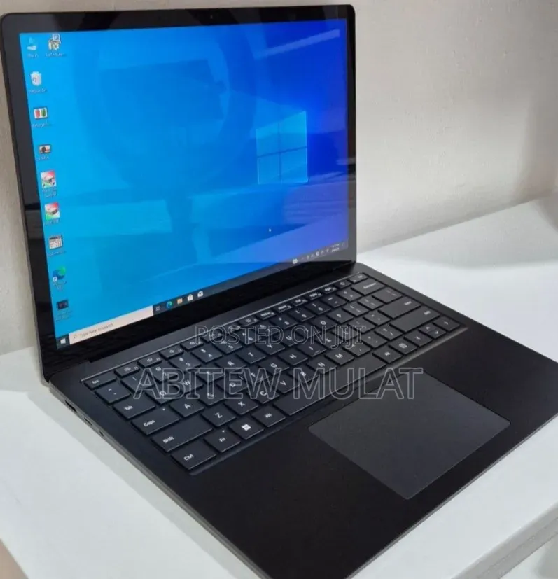 New Laptop Microsoft Surface Laptop 3 8GB Intel Core i5 SSD 256GB