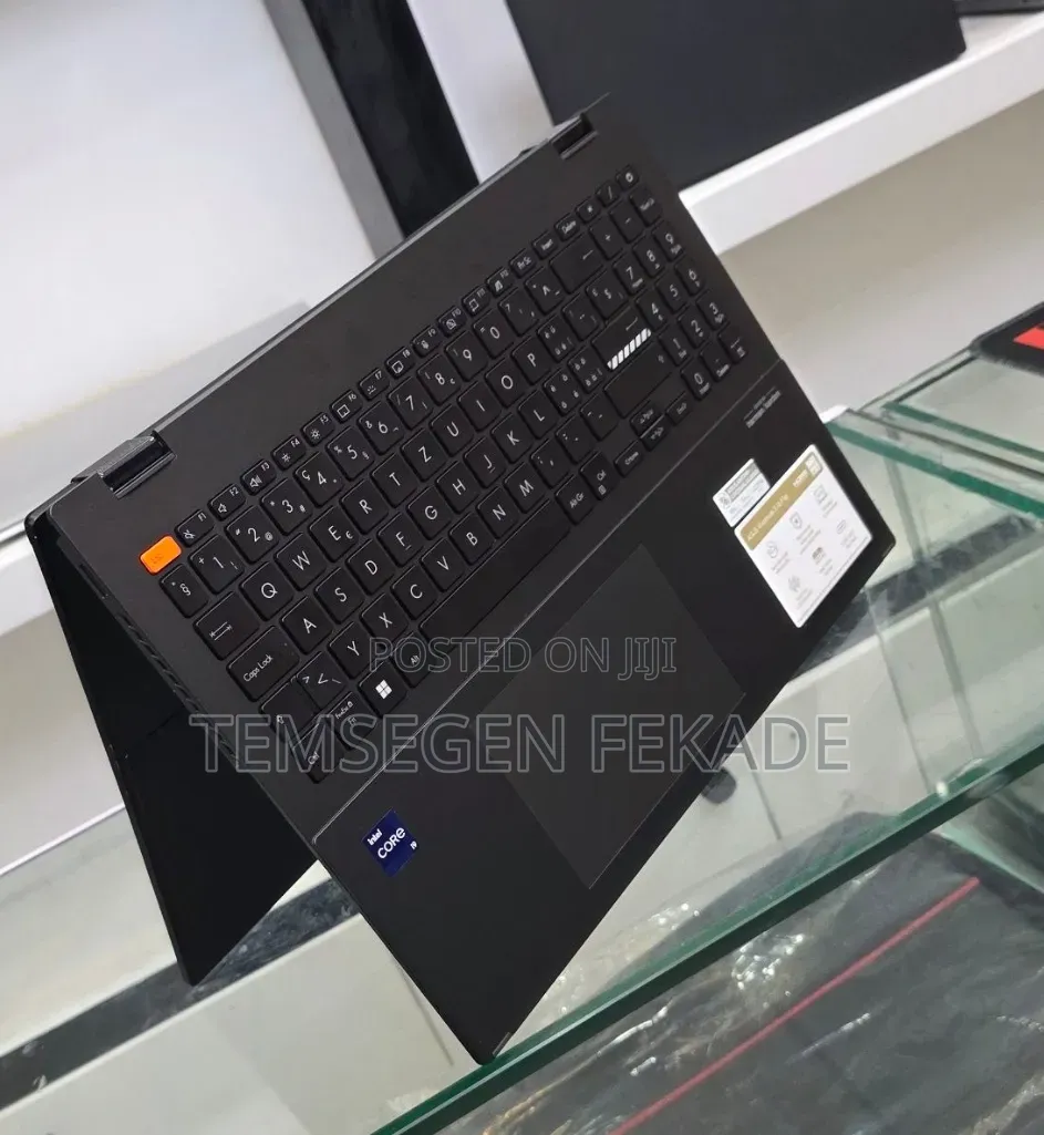 New Laptop Asus Vivobook 16 16GB Intel Core i9 SSD 1T