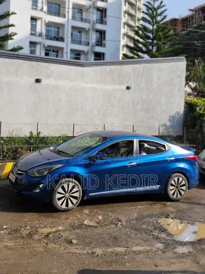 Hyundai Avante 2016 Blue