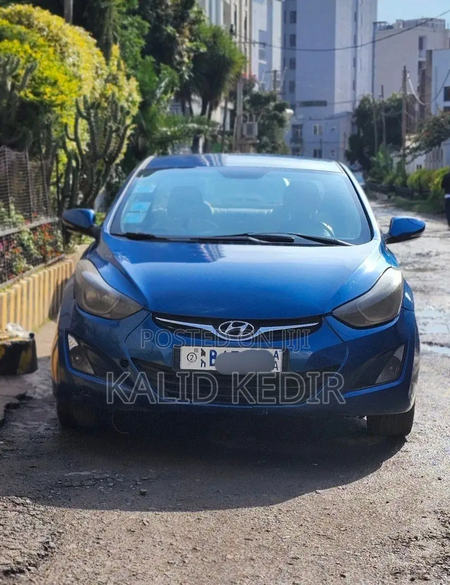 Hyundai Avante 2016 Blue