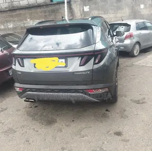 Hyundai Tucson 2023 Gray