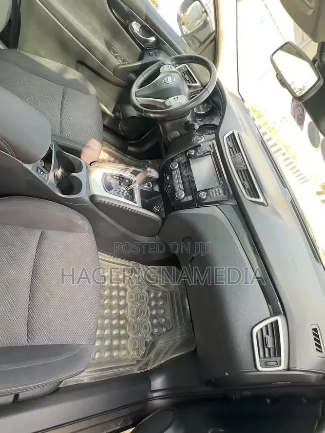Nissan Qashqai 2017 Gray