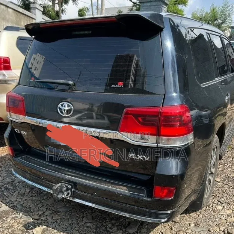 Toyota Land Cruiser 2020 Black