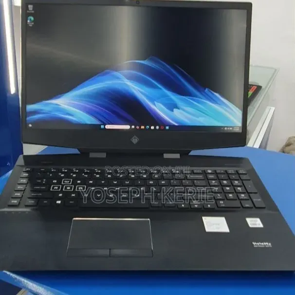 New Laptop HP Omen X 17t 16GB Intel Core i7 SSD 512GB