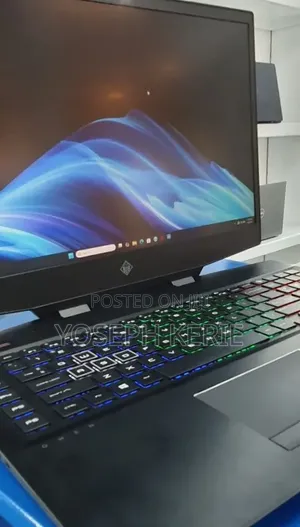 New Laptop HP Omen X 17t 16GB Intel Core i7 SSD 512GB