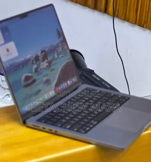 New Laptop Apple MacBook Pro 2021 M1 16GB Apple M1 SSD 512GB