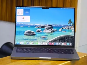 New Laptop Apple MacBook Pro 2021 M1 16GB Apple M1 SSD 512GB
