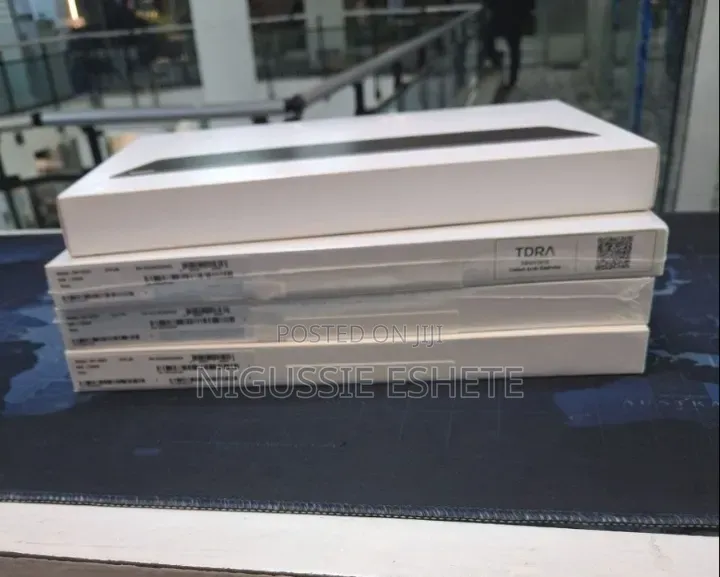 New Samsung Galaxy Tab S10 Lite 128 GB Silver