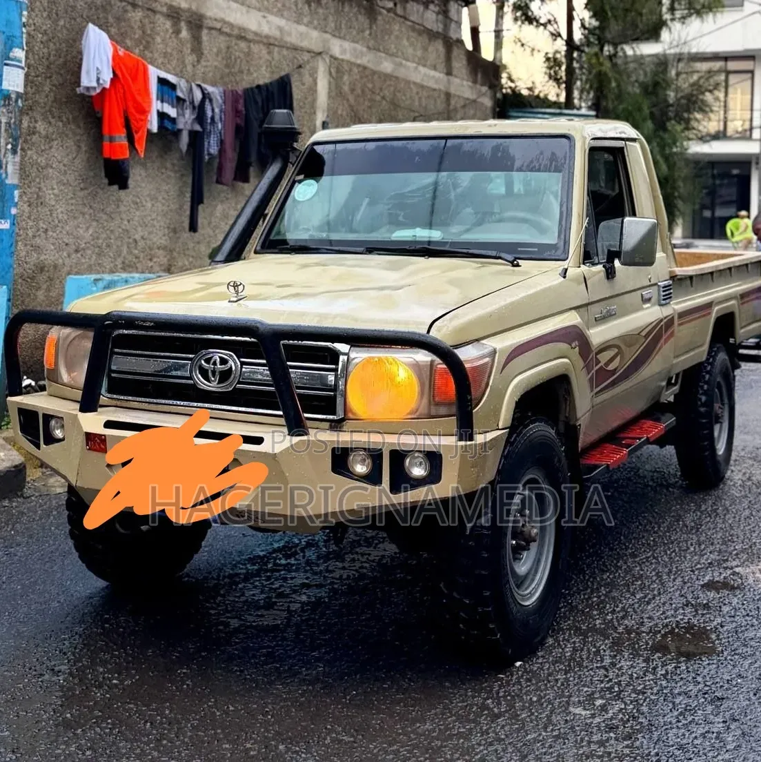 Toyota Land Cruiser 2012 Beige