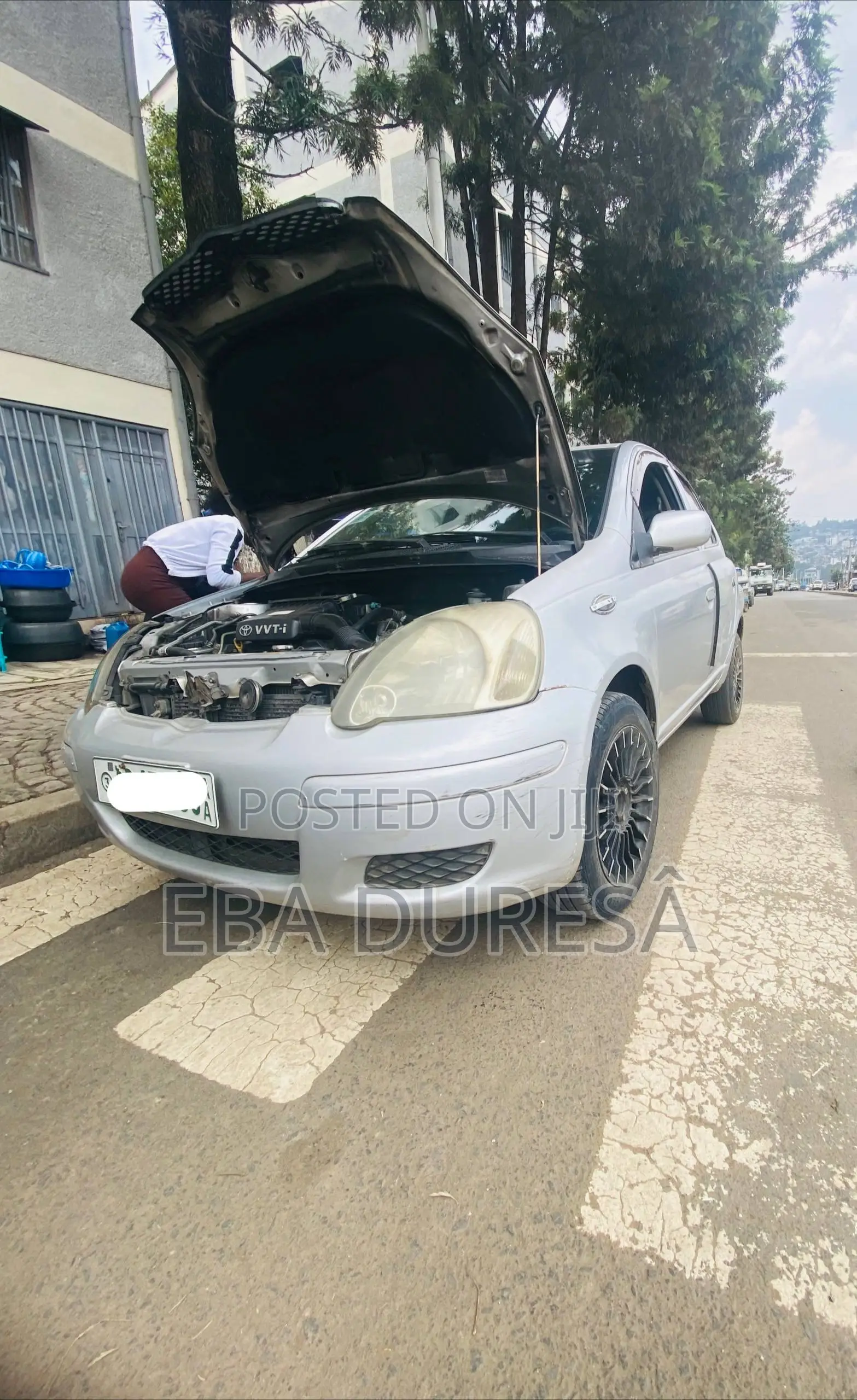 Toyota Vitz 1.0 FWD 3dr 2003 Gray