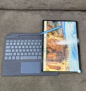 New Laptop Microsoft Surface Pro 9 16GB Intel Core i7 SSD 512GB