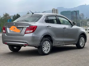 Suzuki Dzire 2022 Gray