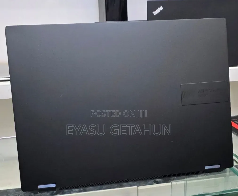 New Laptop Asus VivoBook 15 X505BA 16GB Intel Core i9 SSD 1T