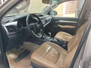 Toyota Hilux 2020 Revo Wz Driver