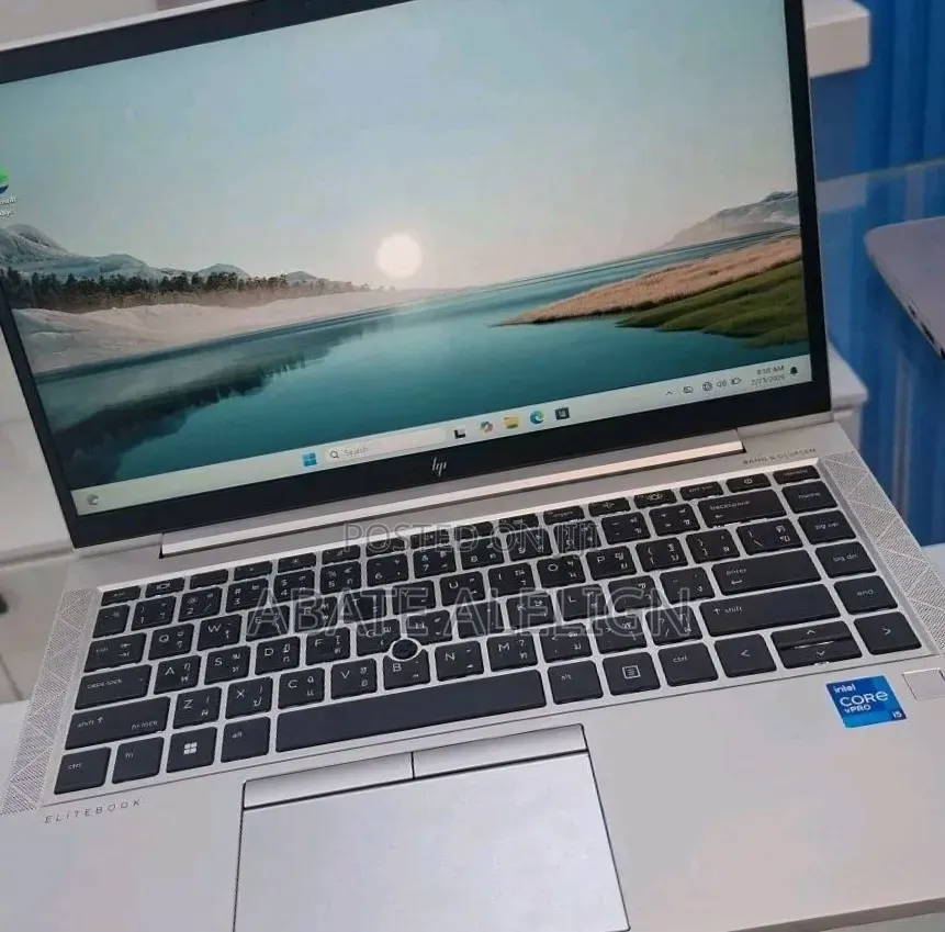 New Laptop HP EliteBook 840 G8 16GB Intel Core i5 SSD 512GB