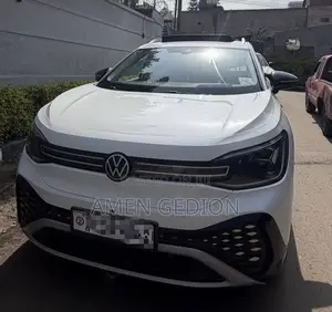 Volkswagen ID.6 2024 White