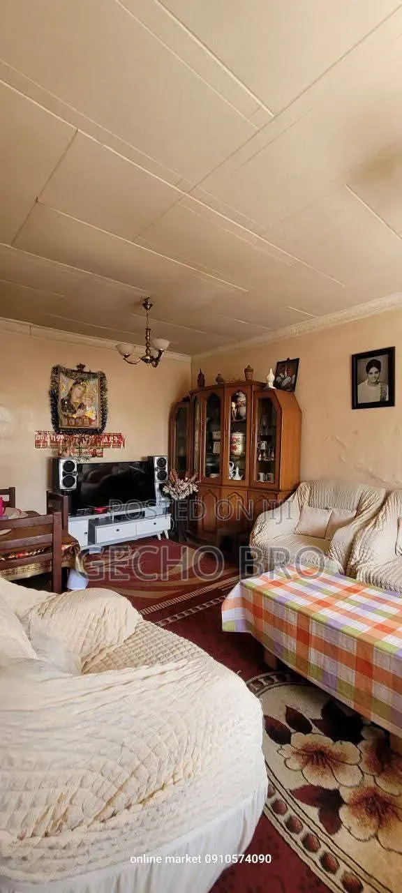 Furnished 4bdrm House in Bole for sale
