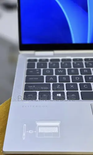 New Laptop HP EliteBook 1040 G8 16GB Intel Core i7 SSD 512GB