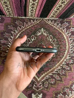 Apple iPhone 11 64 GB Black