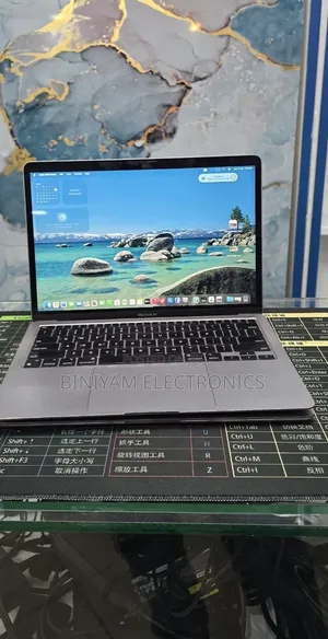 New Laptop Apple MacBook Air 2020 M1 8GB Apple M1 Max SSD 256GB