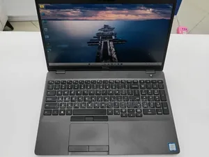New Laptop Dell Precision 3541 16GB Intel Core i7 SSD 512GB