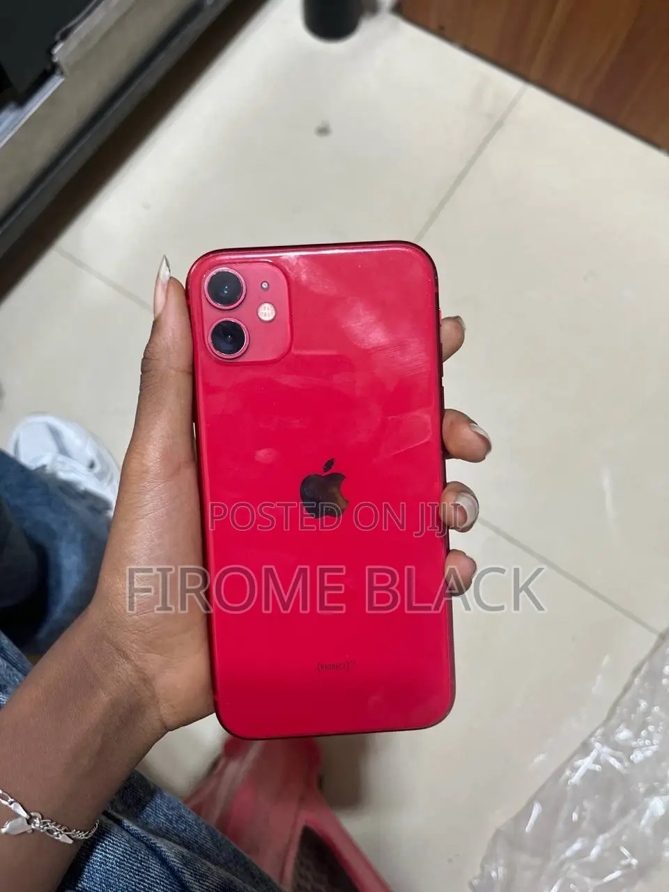 Apple iPhone 11 64 GB Red