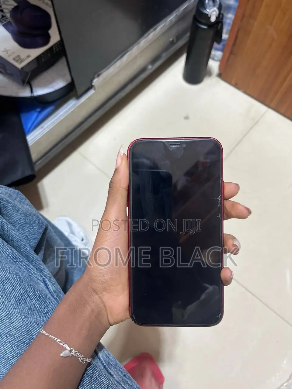 Apple iPhone 11 64 GB Red