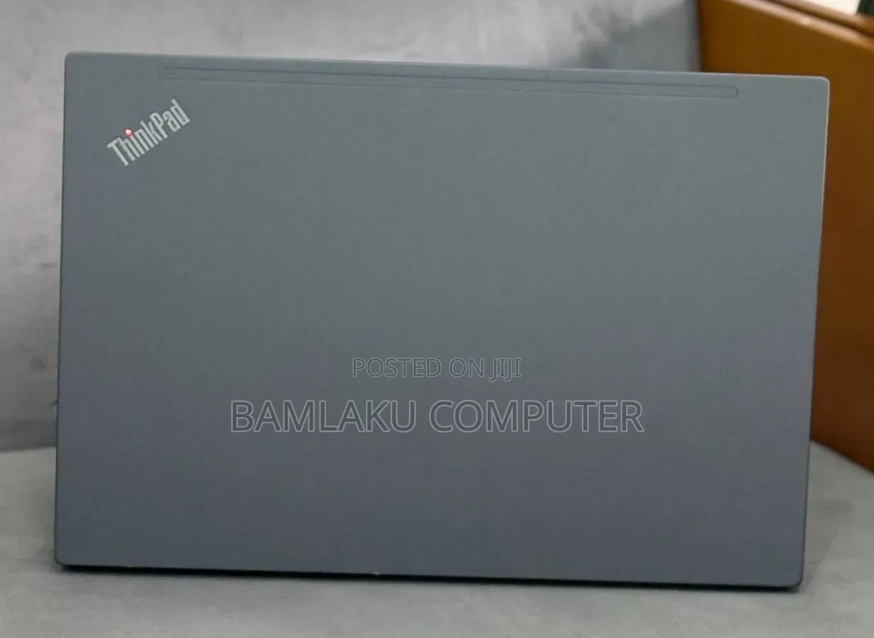 New Laptop Lenovo ThinkPad T14 16GB Intel Core i5 SSD 512GB