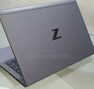 New Laptop HP ZBook Firefly 14 G7 16GB Intel Core i5 SSD 512GB