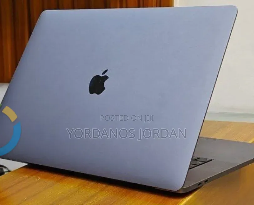 New Laptop Apple MacBook Pro 2018 32GB Intel Core i9 SSD 2T